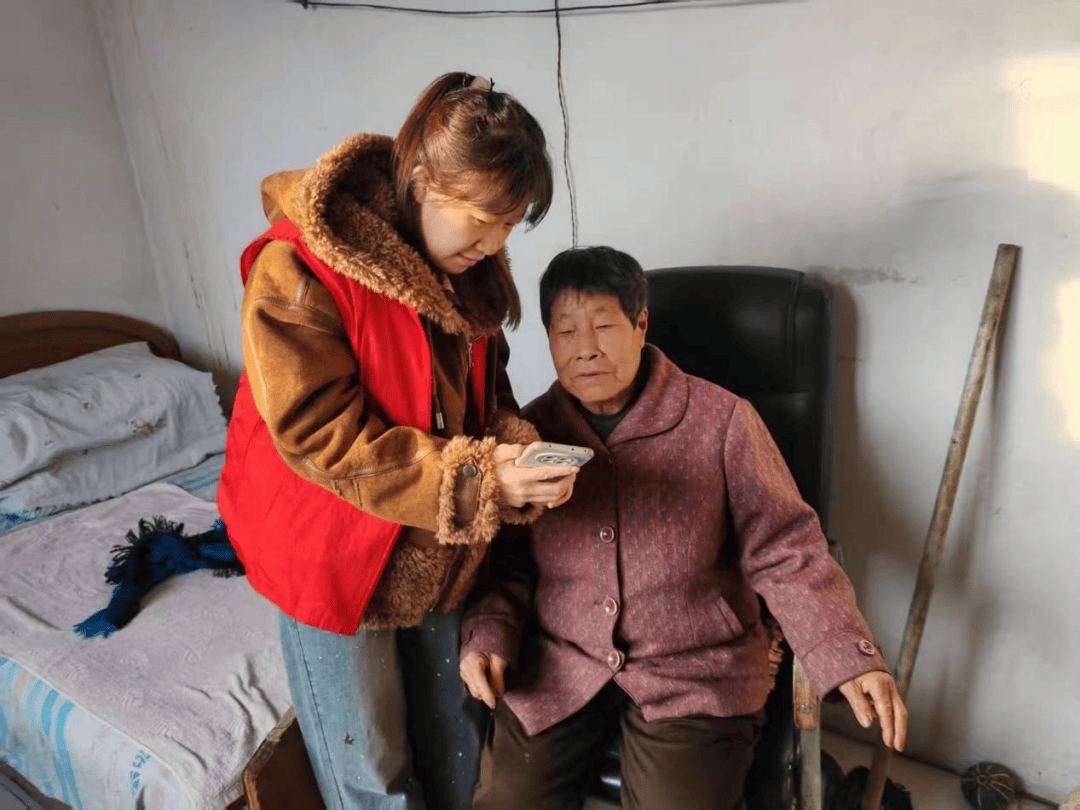 农村助老员来了！三部门印发通知要求每个村至少配1名