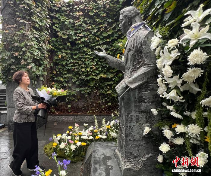 追忆张纯如:照亮历史上黑暗记忆的一束光