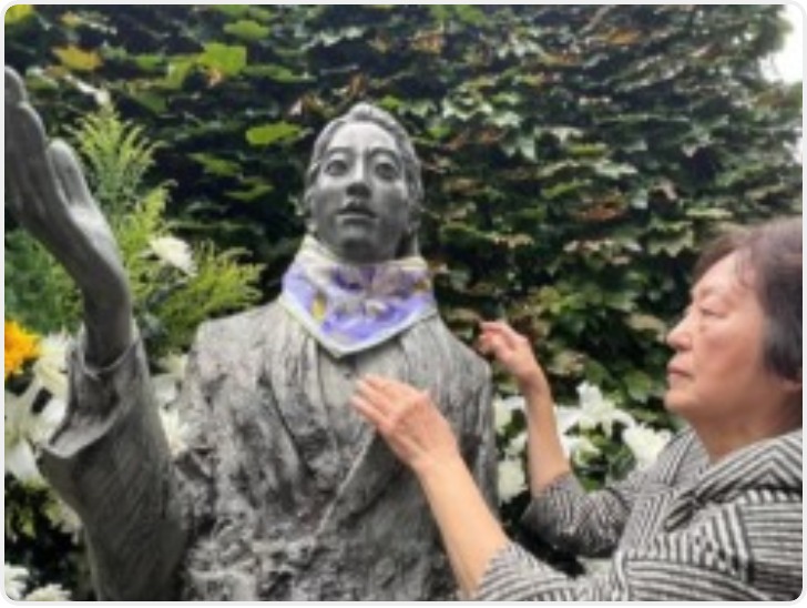 追忆张纯如：照亮历史上黑暗记忆的一束光