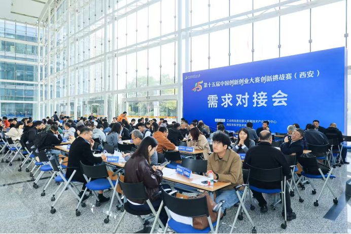 ANkbumpuqHet27t8.png image.png