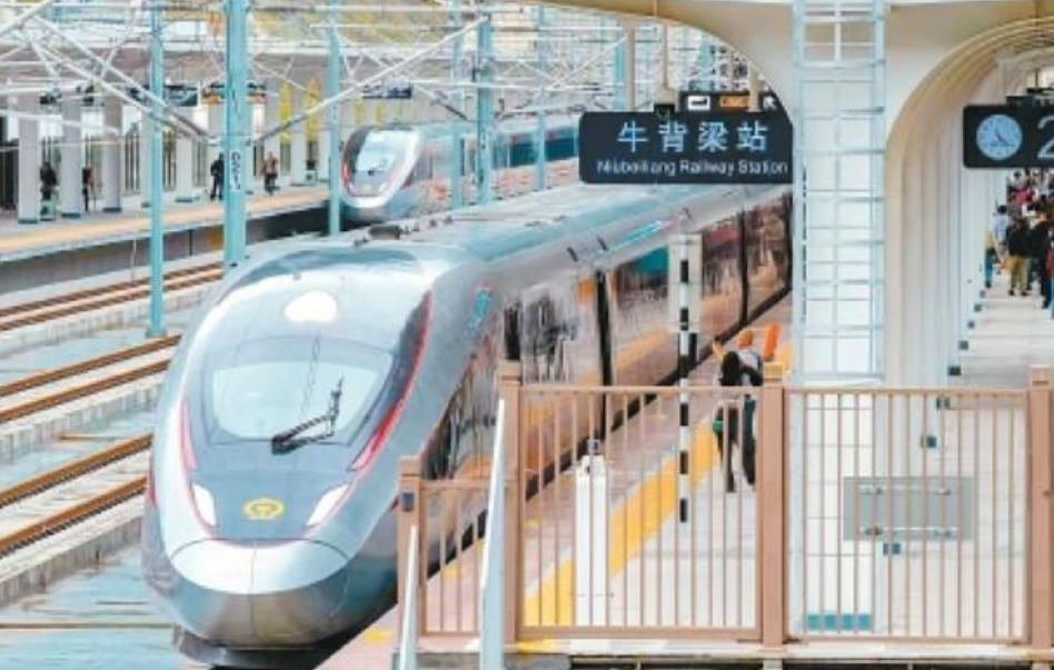 西康高铁开通“满月” 累计运送旅客48.1万人次